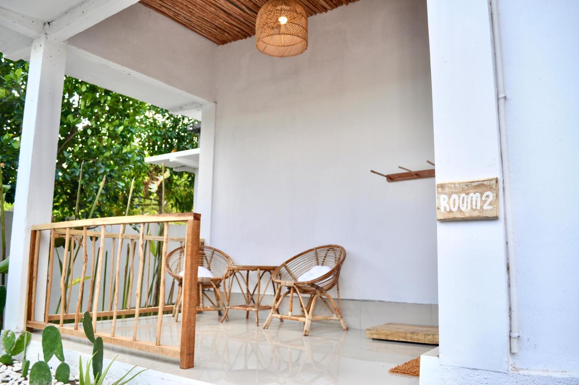 Ripbowl Guest House Selong Belanak Dış mekan fotoğraf