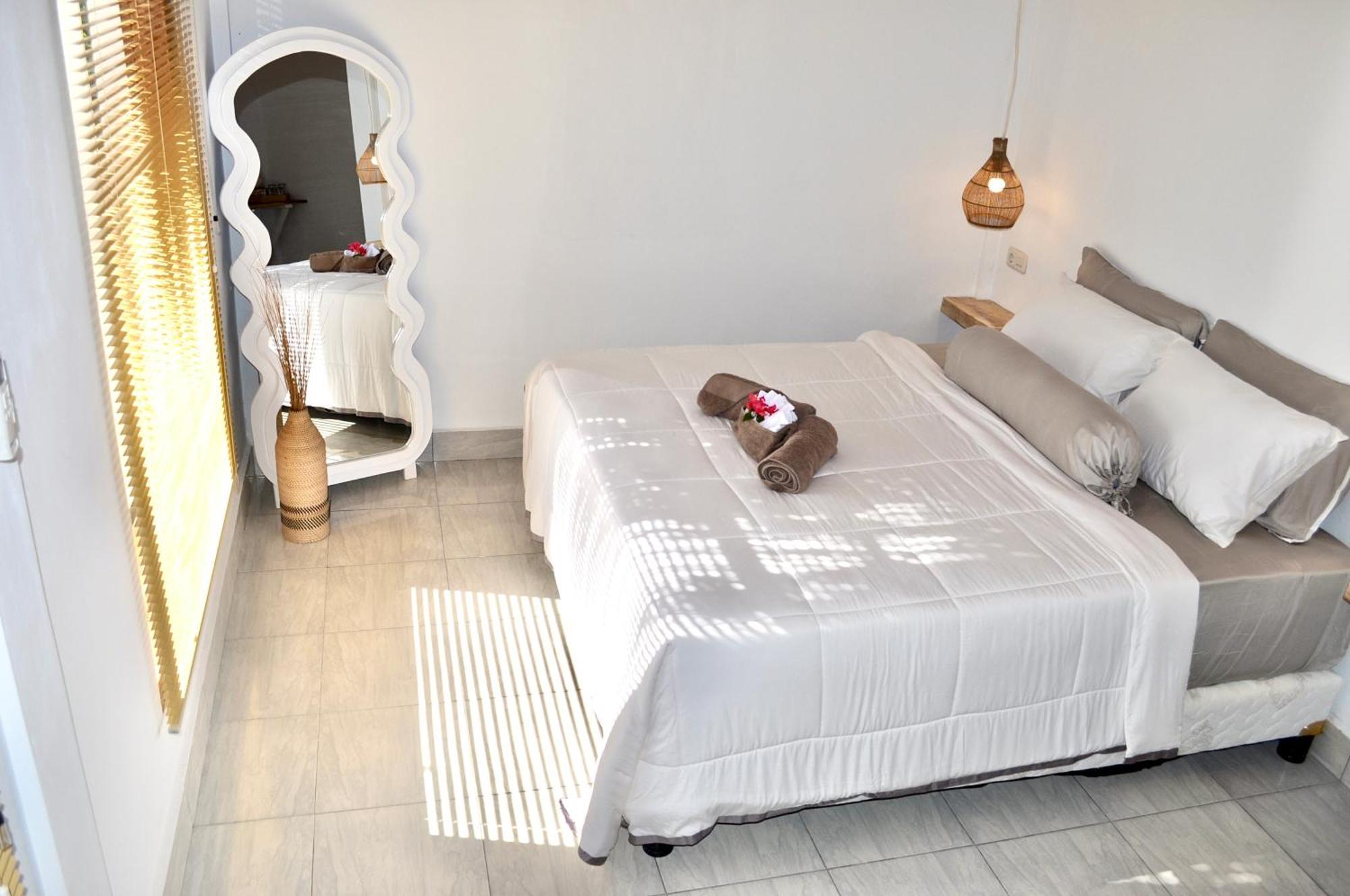 Ripbowl Guest House Selong Belanak Dış mekan fotoğraf