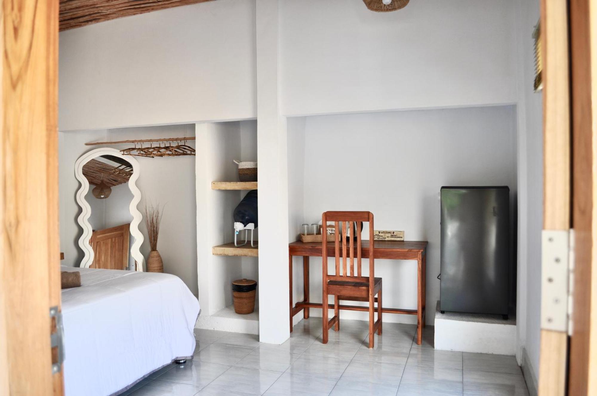 Ripbowl Guest House Selong Belanak Dış mekan fotoğraf