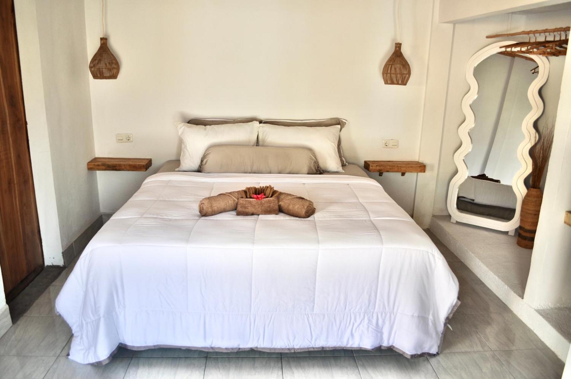 Ripbowl Guest House Selong Belanak Dış mekan fotoğraf