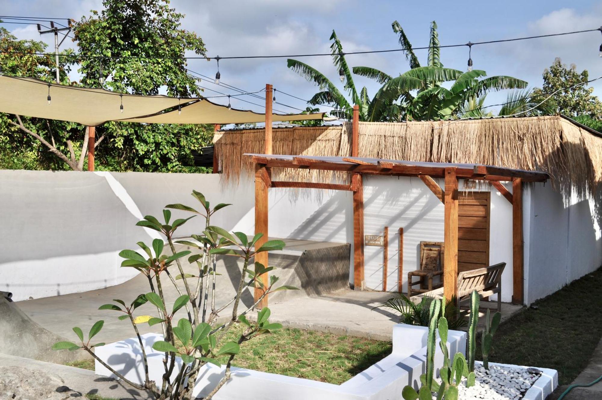Ripbowl Guest House Selong Belanak Dış mekan fotoğraf